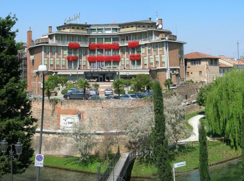 Hotel Carlton Treviso Exteriér fotografie